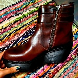 CAITLIN DR.MARTEN PLATFORM BOOTS 👢
